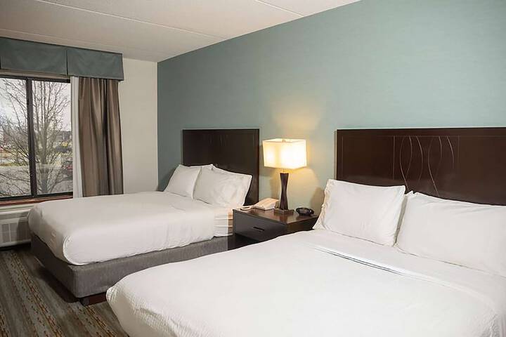 1 King Bed Suite (17 of 23)