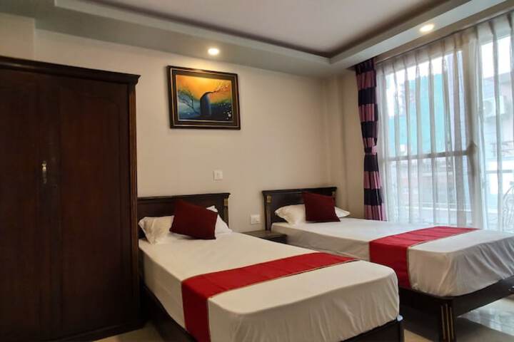Room 7 of 15
