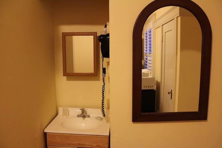 Room 20 of 22