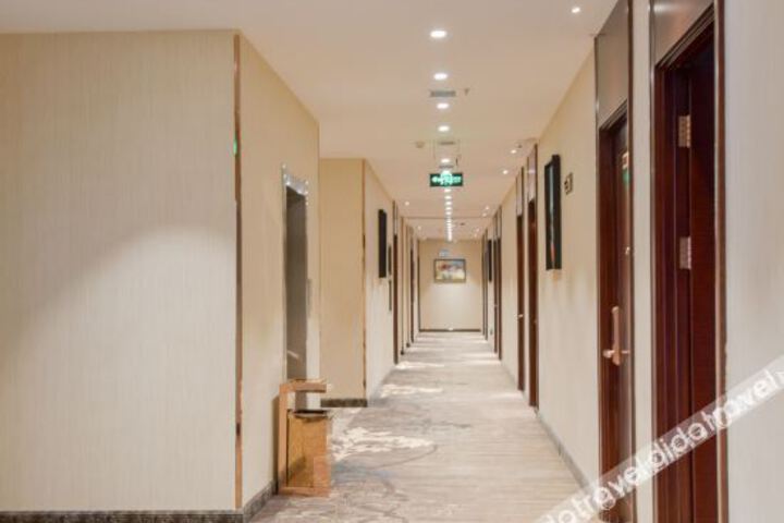 Hotel Interior 2 of 11