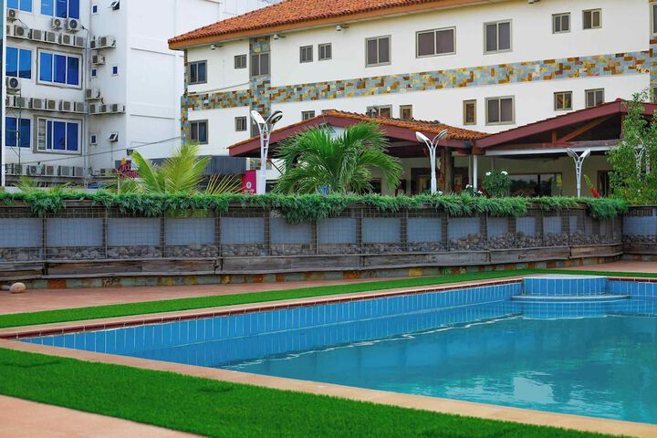 Pool 37 of 58