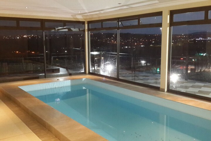Pool 32 of 53
