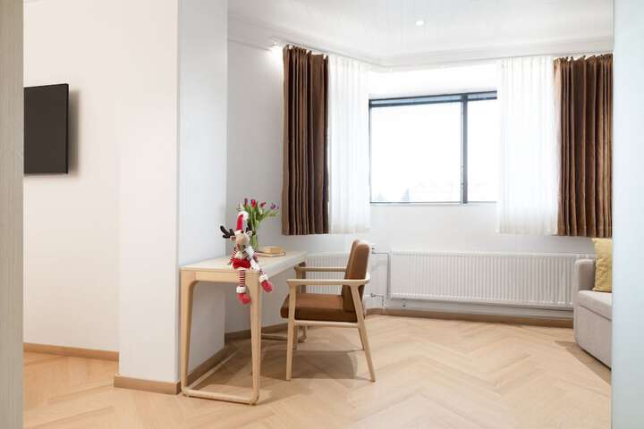 Room 43 of 75