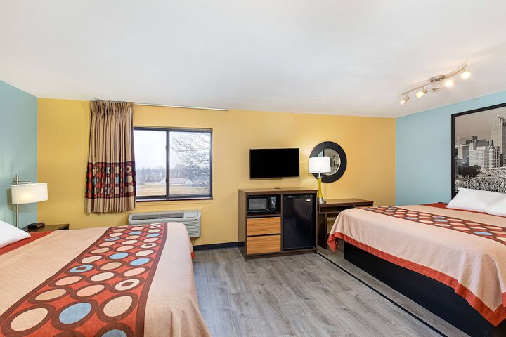 1 King Bed Mobility Accessible (14 of 19)