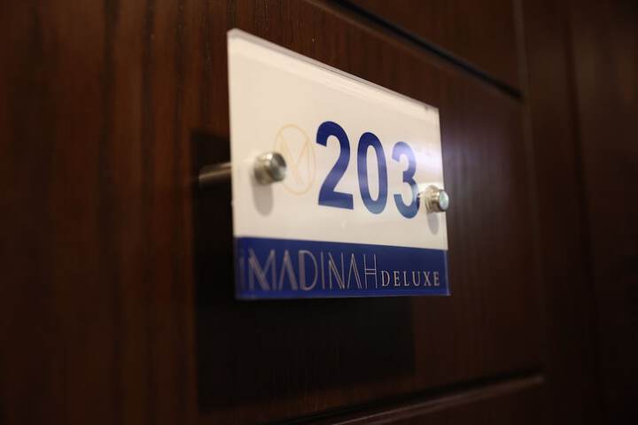 Room 13 of 64