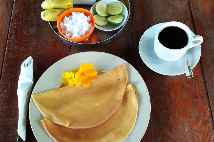 Breakfast/Coffee Service 72 of 113