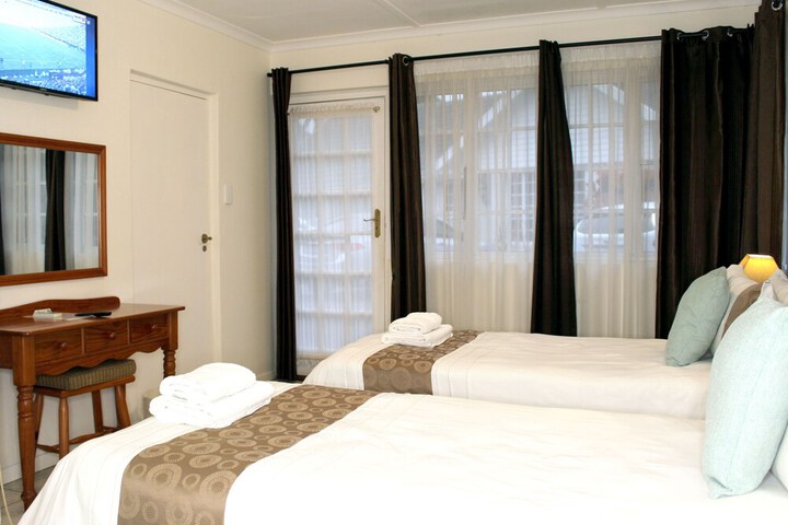 Room 20 of 38