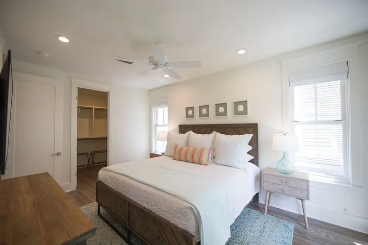 Room 7 of 26