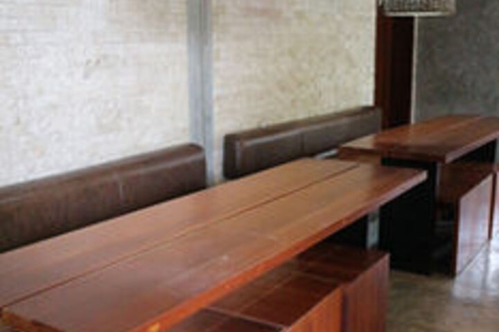 Dining 10 of 34