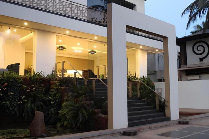 Hotel Priyadarshini Pride