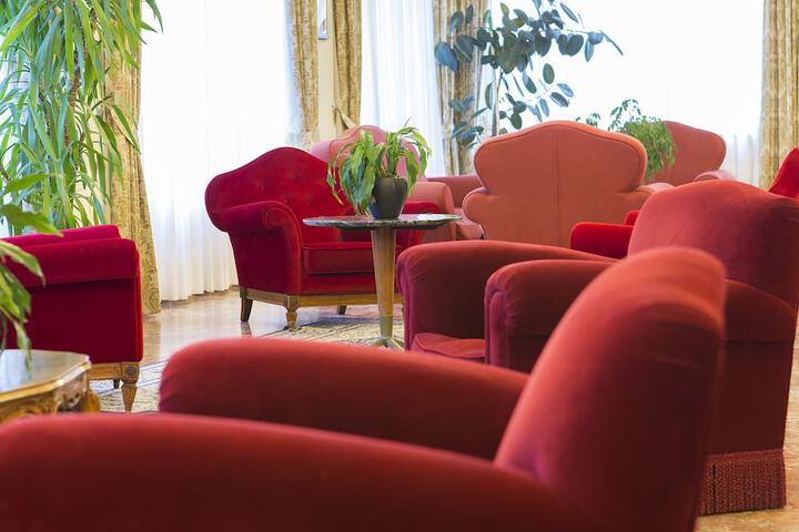 Guest Lobby