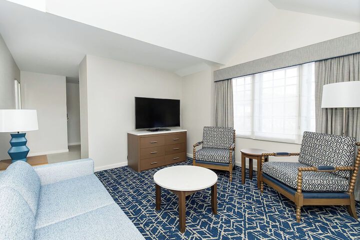 Room 70 of 163