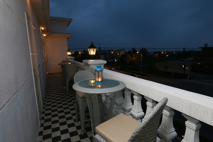 Terrace/Patio 55 of 56