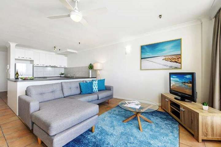 Room 15 of 37