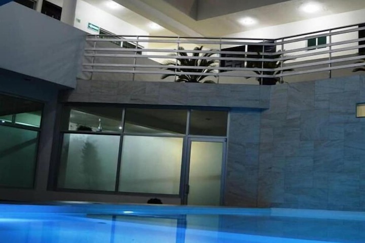 Pool 31 of 58