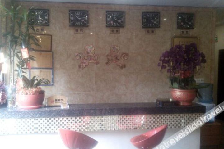 Hotel Interior 4 of 22
