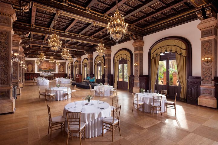 Ballroom/Hall 177 of 210