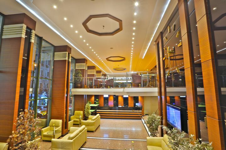 Hotel Lobby