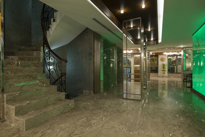 Lobby Entry