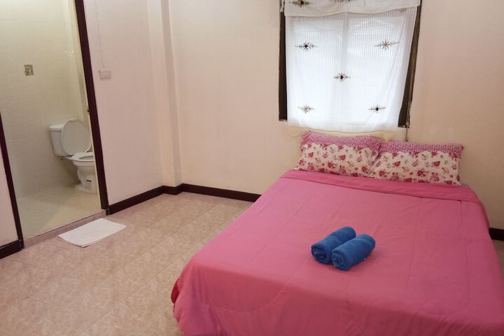 Room 6 of 57