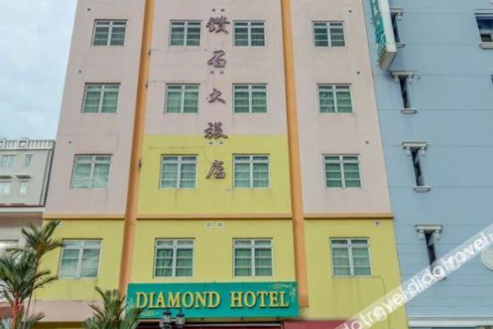 Hotel Entry
