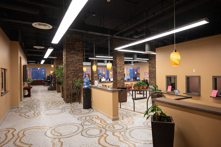 Business Center 52 of 63