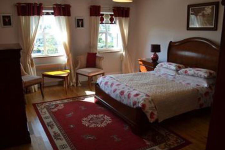 Room 7 of 14