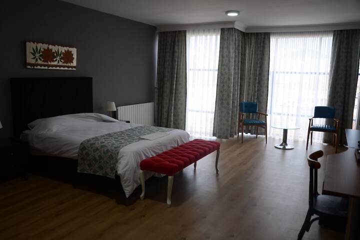 Room 16 of 43