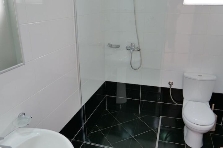 Room 44 of 67