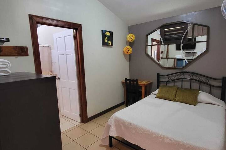 Room 8 of 39