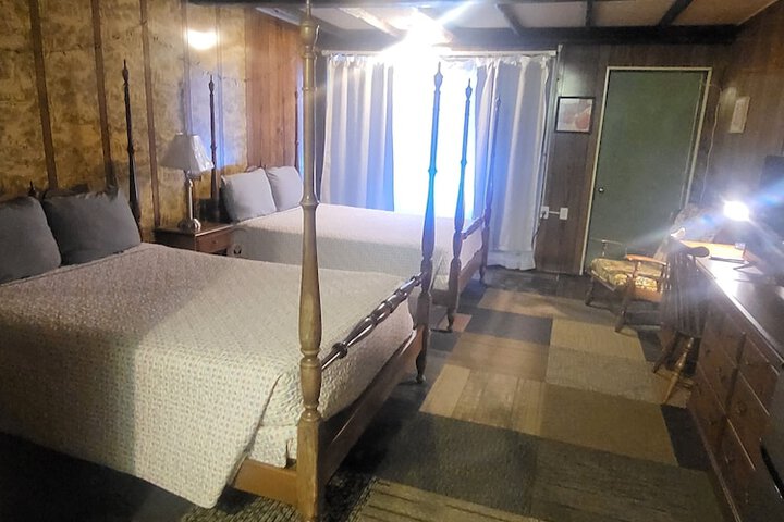 Hotel Interior 103 of 118