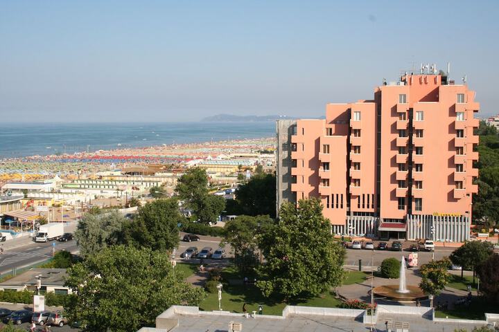 Hotel View 38 of 40