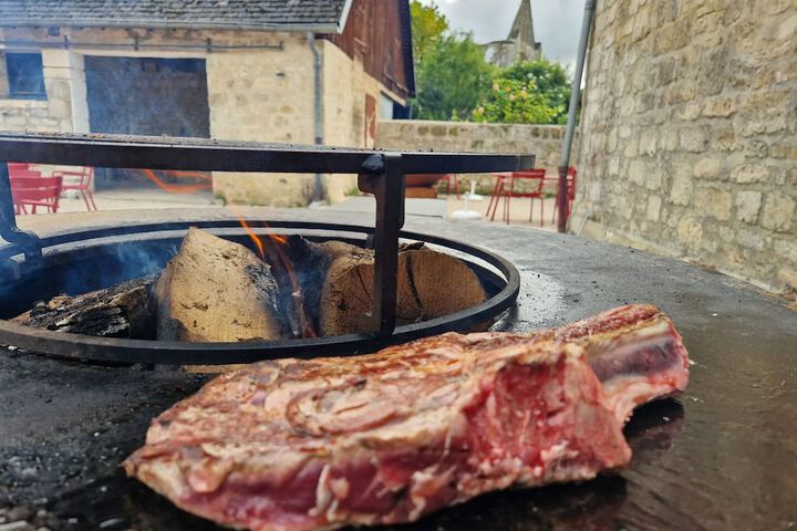 Dining 46 of 68