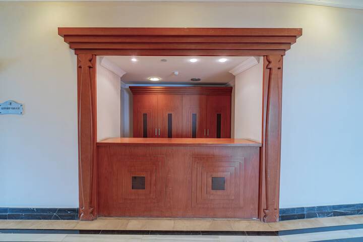 Hotel Interior 2 of 119