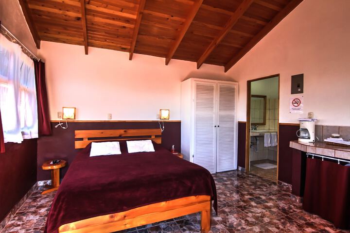 Room 4 of 34
