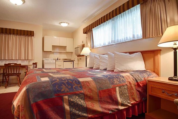 Room 20 of 36
