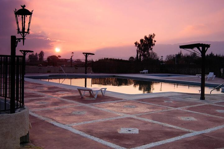 Pool 25 of 56