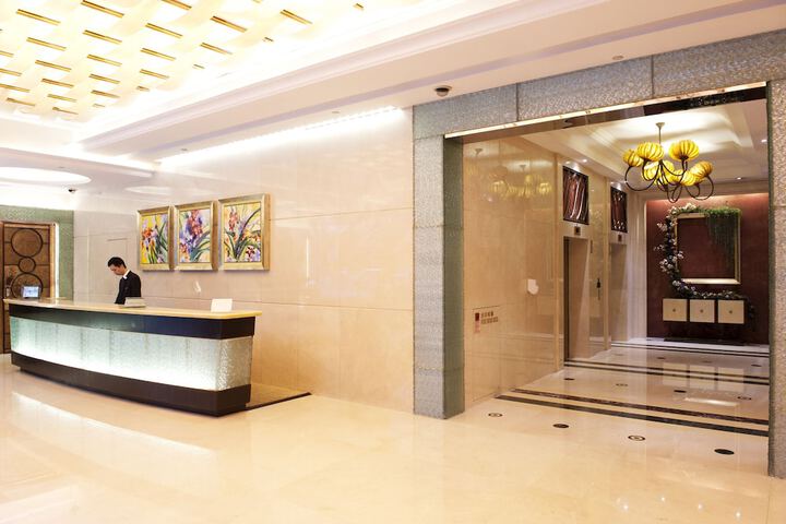 Concierge Desk