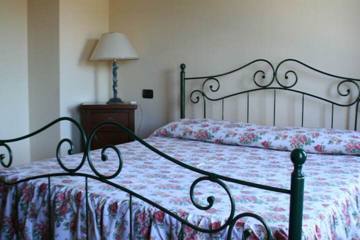 Room 6 of 46