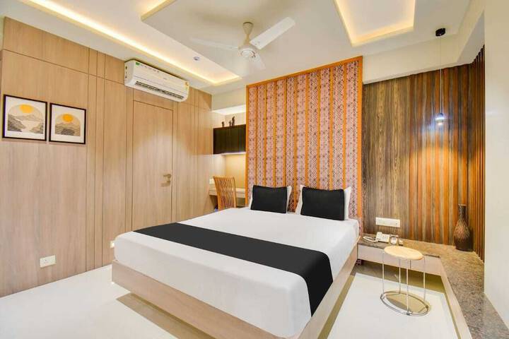 Room 3 of 15