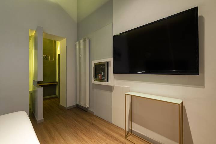 Room 7 of 30