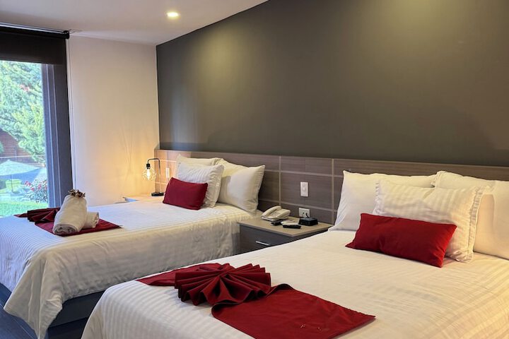 Room 25 of 59