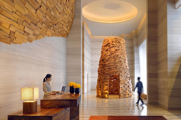 Hotel Lobby