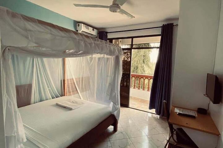 Room 7 of 54