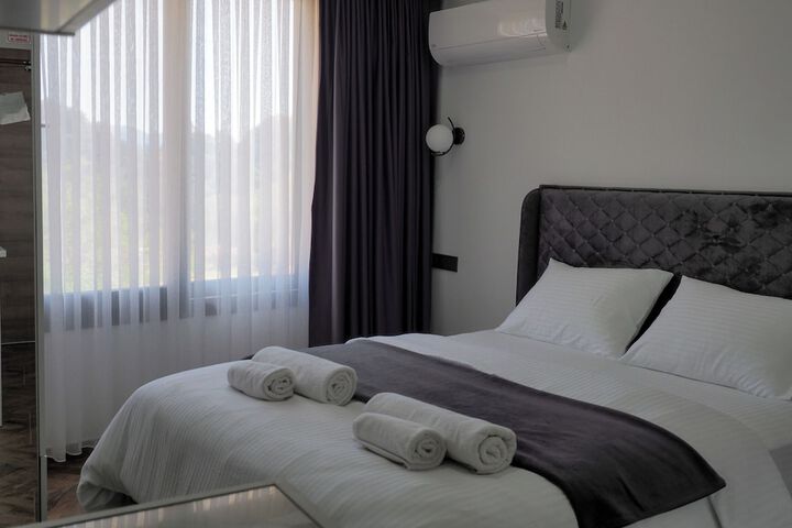 Room 18 of 71