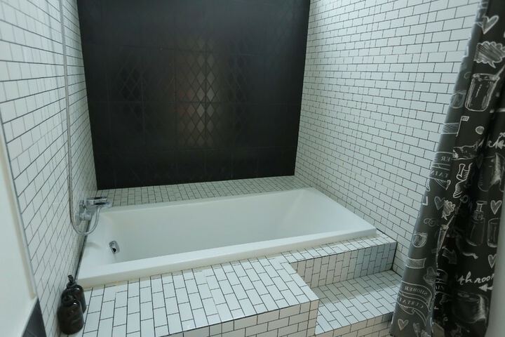 Room 65 of 105