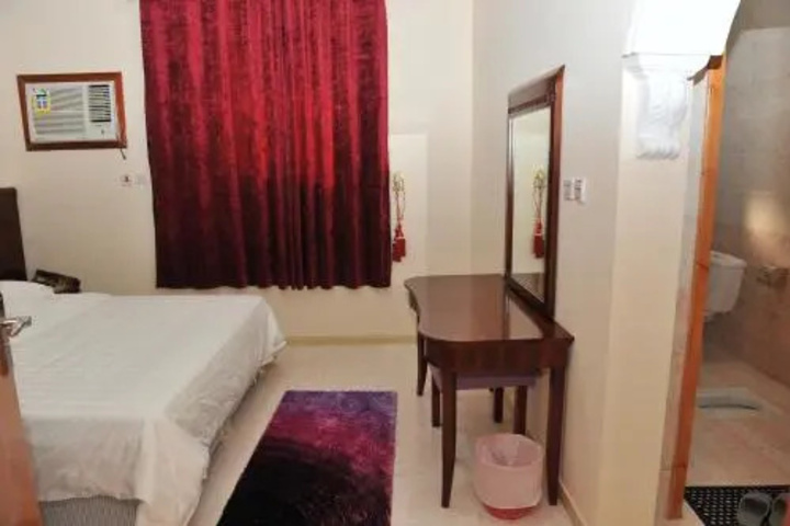 Room 3 of 6