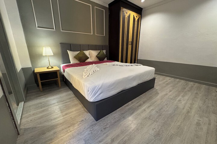 Stay at Bedroom