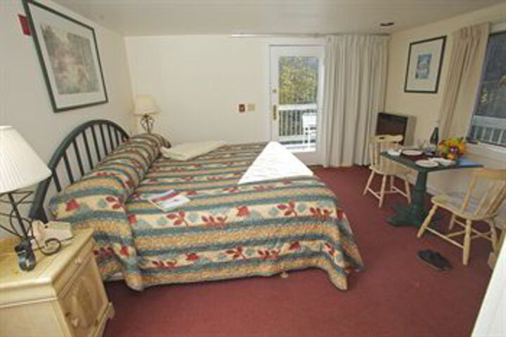 Room 27 of 55