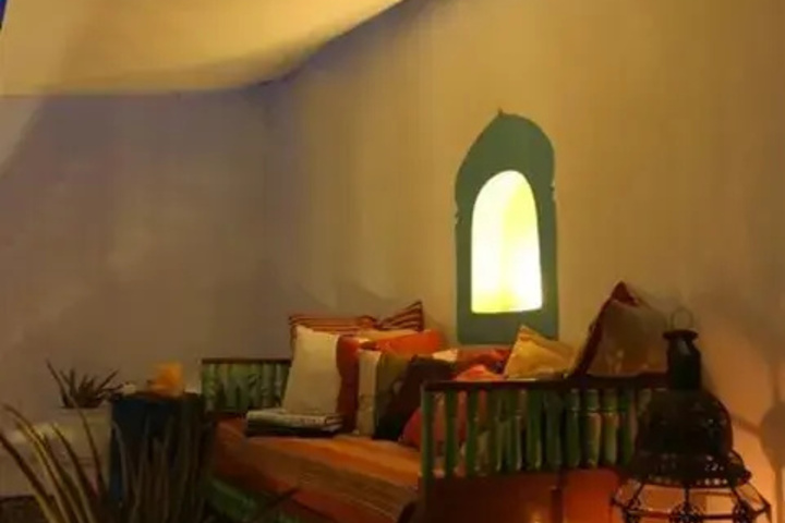 Room 14 of 23